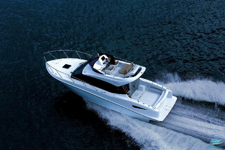 S0-Toyota-lance-un-nouveau-bateau-de-plaisance-335659.jpg